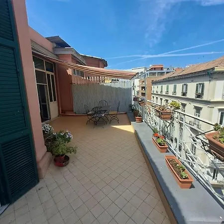 Дом отдыха Alle Quattro Regine Неаполь